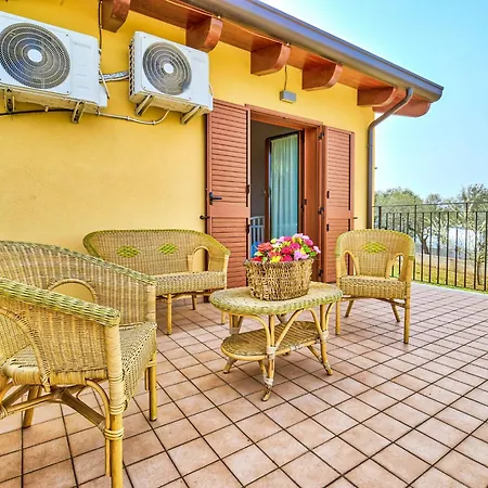 La Casa Del Vino By Interhome Tollo